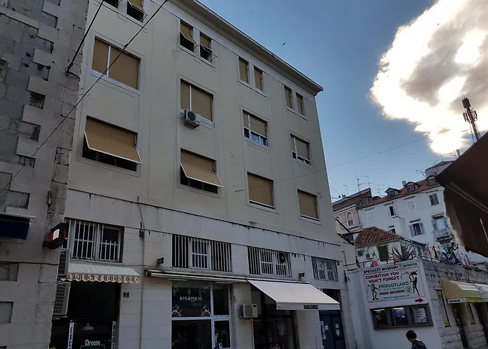 Celtis Old Town *