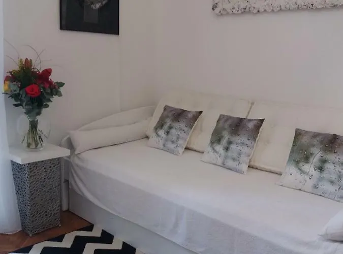 Celtis Old Town Apartman *