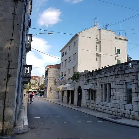 Celtis Old Town